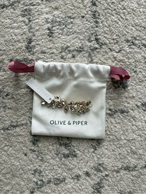 Olive & Piper Gold Crystal Leaf Hair Clip - Gold